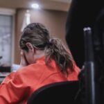 Vinculan a proceso a madre de niño que murió encerrado en auto