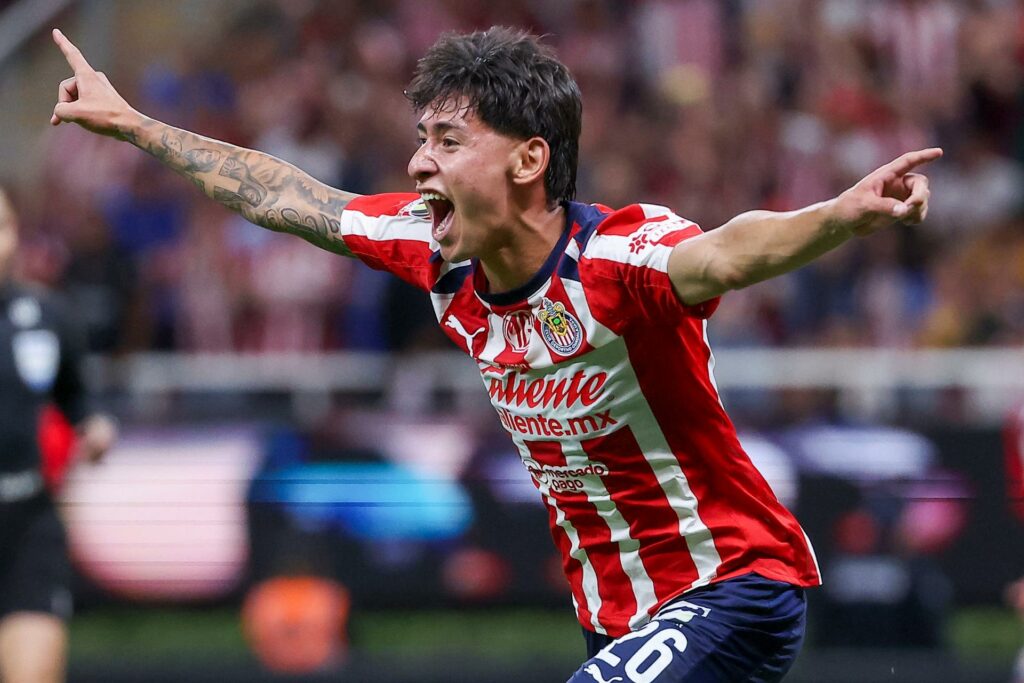 Chivas remonta y avanza a semifinales del Clausura 2026