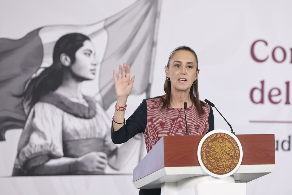 “Son entrevistas, no imputaciones”: Sheinbaum sobre citatorios de FGR a Maru Campos y Rocha Moya
