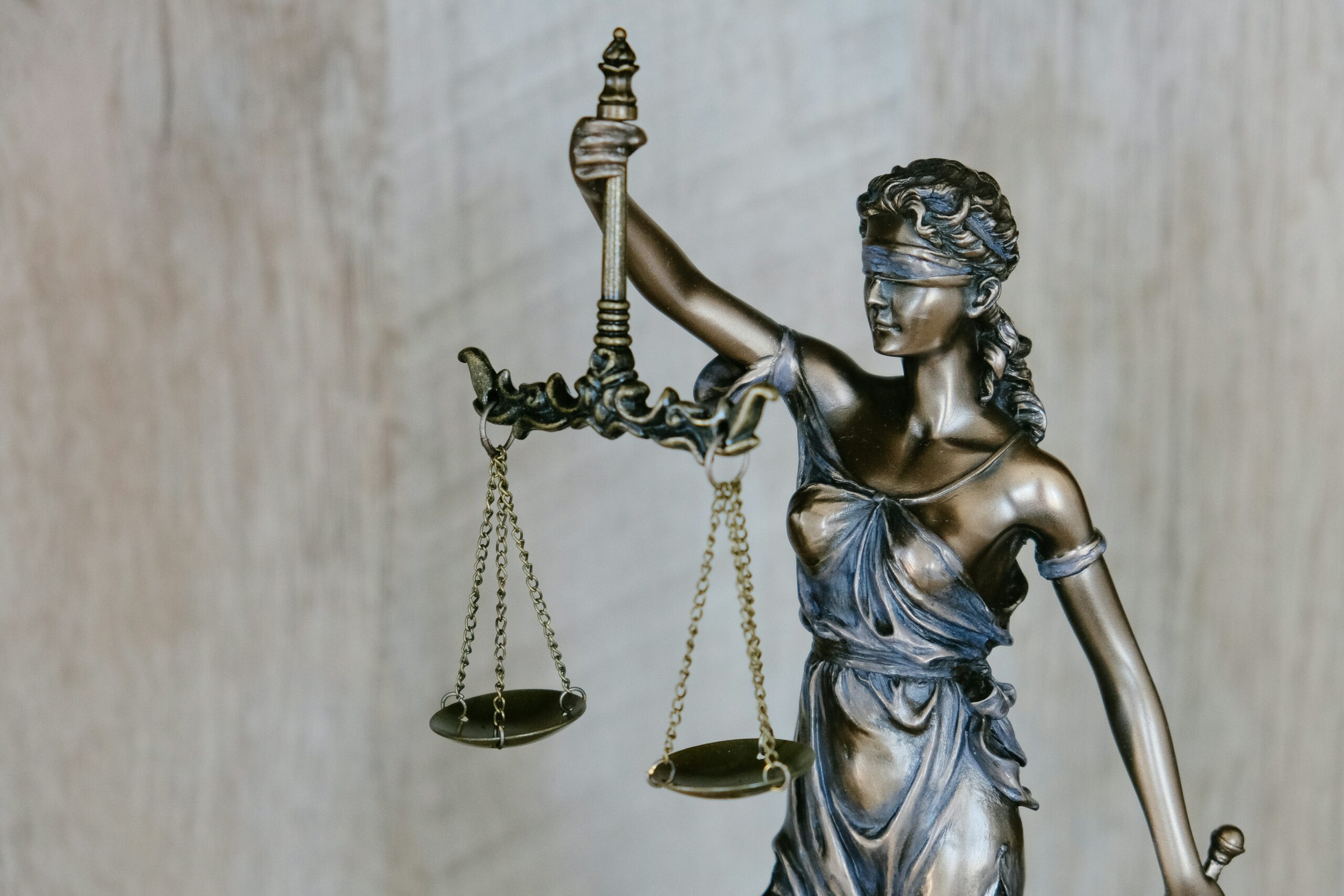 El Artículo 258 del CNPP a Debate: Control Judicial Sí, Nunca Usurpación del Monopolio de la Acción Penal