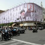Trump amenaza con “borrar de la faz de la Tierra” a Irán si ataca buques estadounidenses