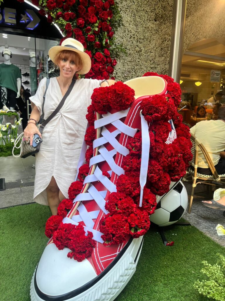 ¿Un trompo de pastor elaborado con flores en Masaryk? - whatsapp-image-2026-05-01-at-123243-pm-768x1024