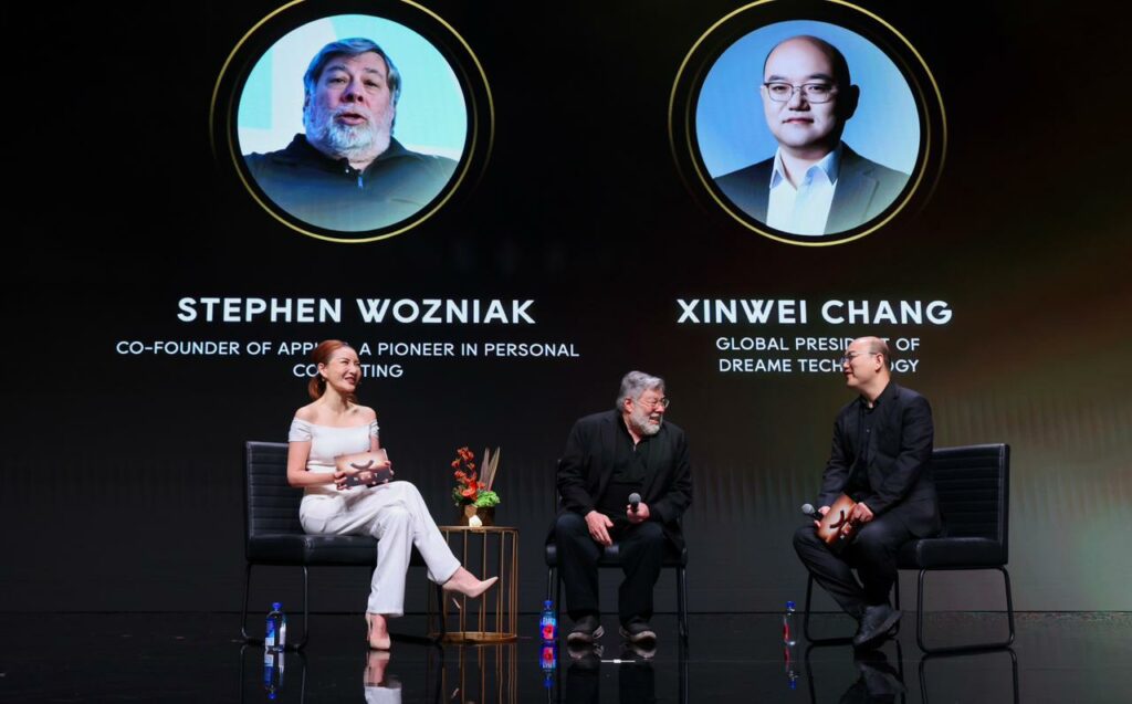 ¿Cómo construir tecnología relevante en un entorno dominado por la IA? esto dice Steve Wozniak - whatsapp-image-2026-05-02-at-121922-pm-1-1024x637