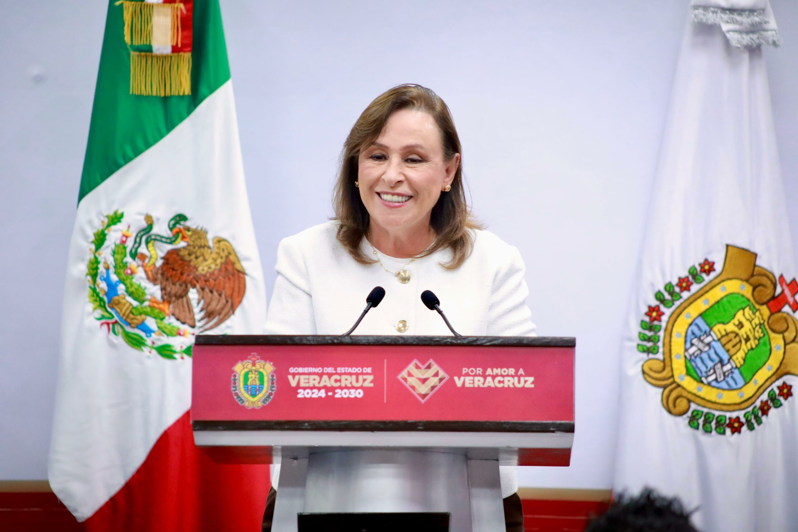 Rocío Nahle anuncia incrementos salariales para trabajadores del estado en Veracruz