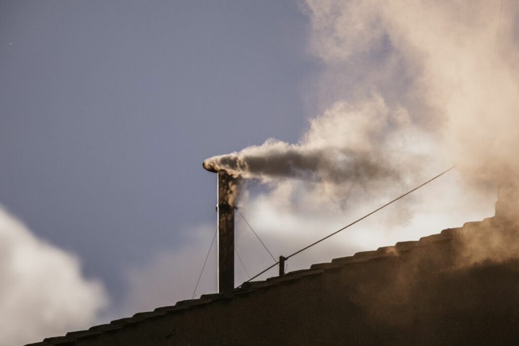 Del humo blanco a la historia - whatsapp-image-2026-05-07-at-101722-pm-1024x683