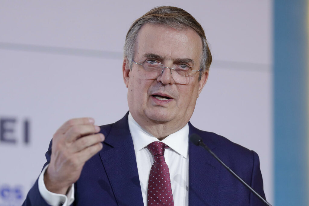 México abre consulta pública sobre derechos humanos y empresas
