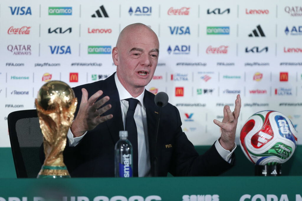 Infantino afirma que la “magia” del Estadio Azteca unió a México, EE.UU. y Canadá para el Mundial