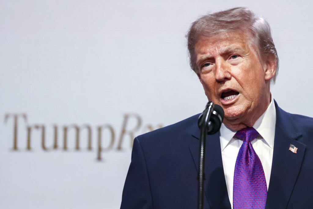 Trump respalda al ultraderechista Abelardo de la Espriella para la presidencia de Colombia