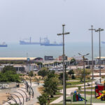 Irán anuncia el cierre del estrecho de Ormuz por los ataques de Israel en sur del Líbano