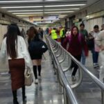 Metro CDMX reporta afluencia alta en dos líneas; caída de objeto retrasa el servicio