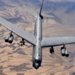 Video: Se estrella un bombardero estadounidense B-52 en California