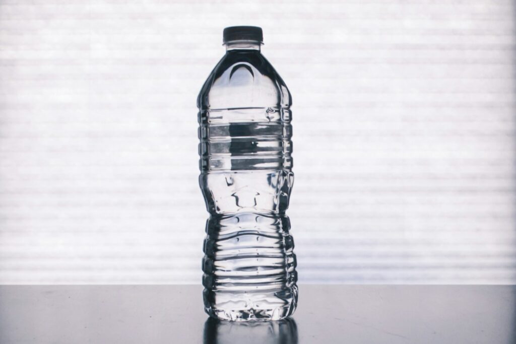 Mudnial 2026: FIFA da marcha atrás y permitirá a los aficionados llevar botellas de agua a los estadios