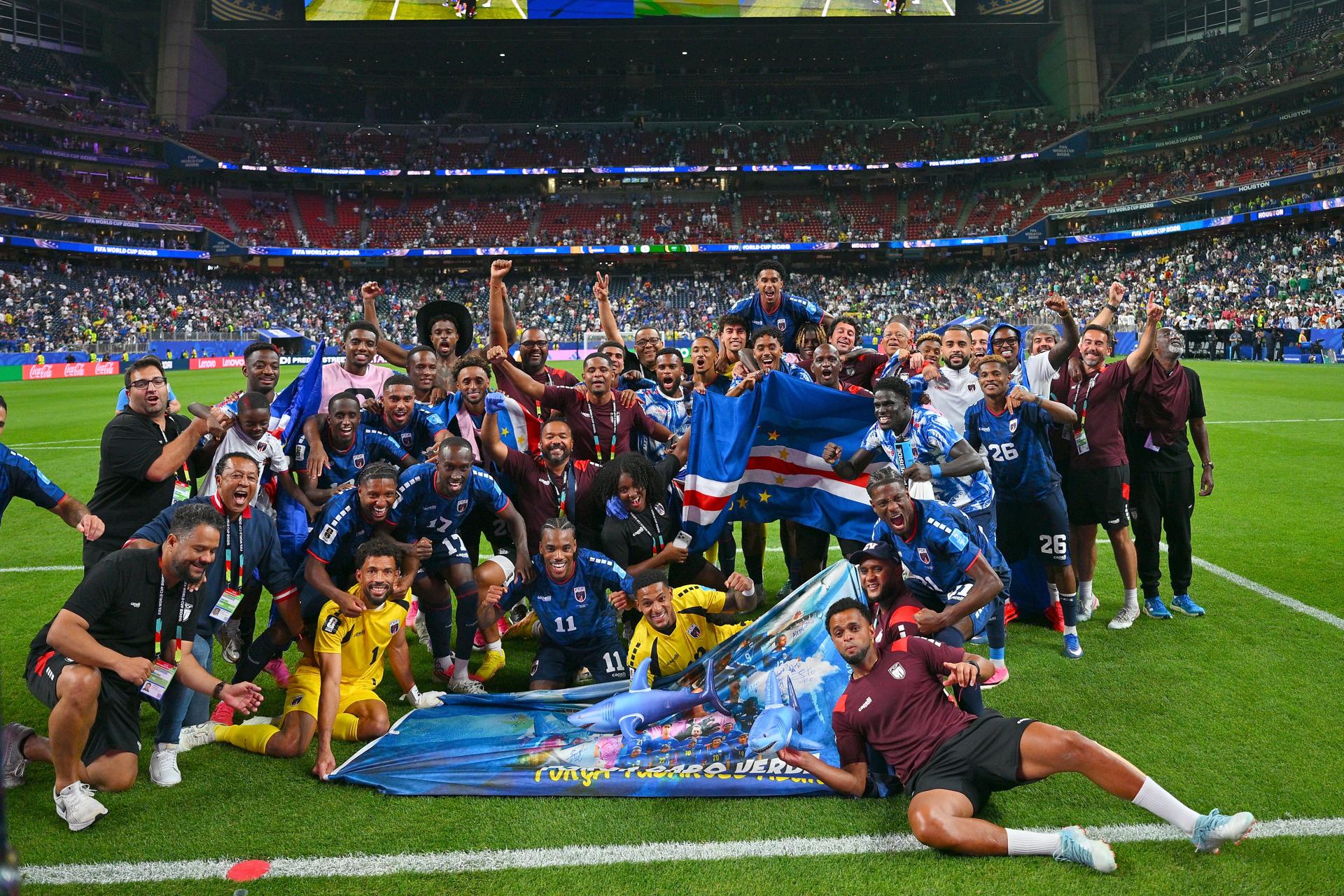 Cabo Verde hace historia: Avanza a 16vos en su primer Mundial