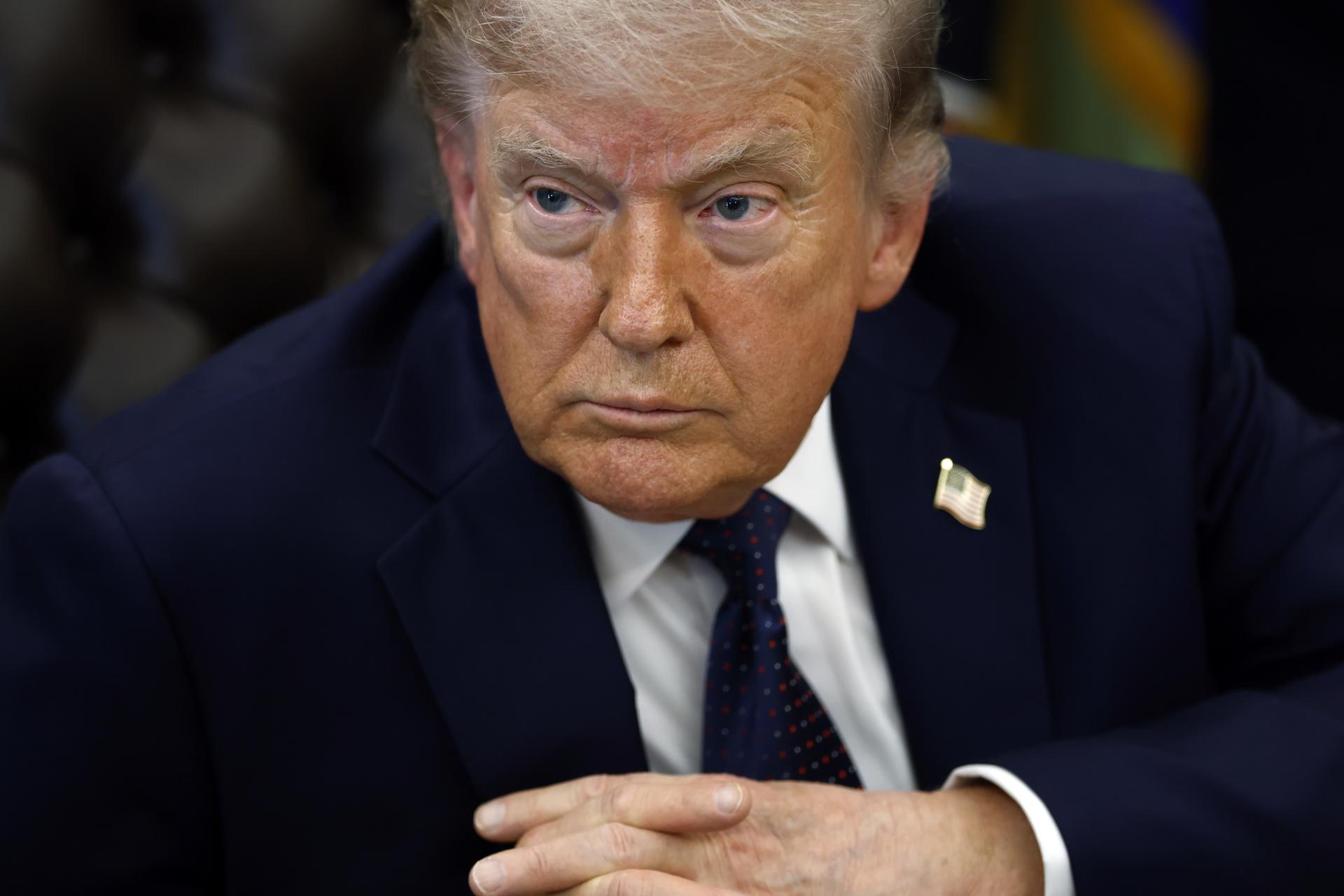 Trump asistirá a la final del Mundial de fútbol y entregará el trofeo junto a Infantino