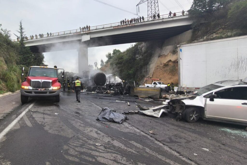 Accidente cierra la carretera Chamapa-Lechería hoy viernes 5 de junio de 2026