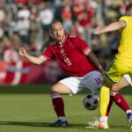 Christian Eriksen se encuentra bien tras desmayo en juego amistoso