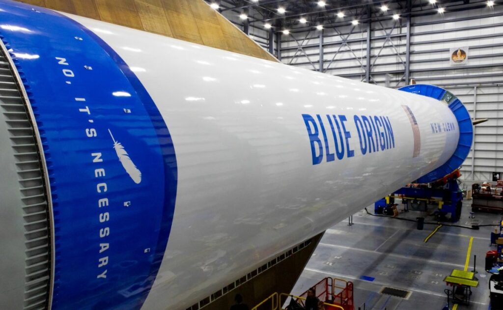 Blue Origin prevé lanzar este año el cohete New Glenn pese a la explosión en Florida