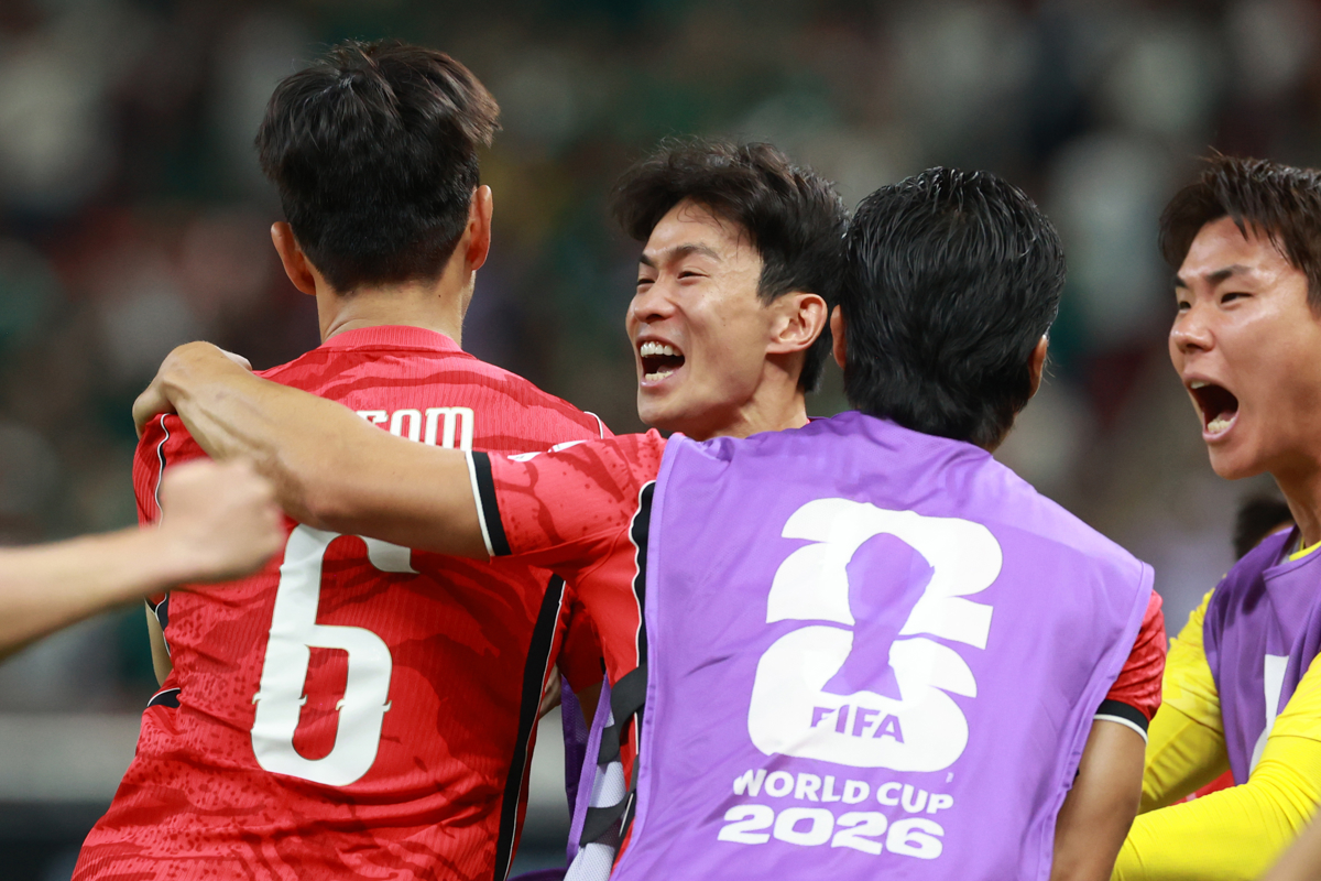 Corea del Sur remonta ante República Checa Corea del Sur remonta ante República Checa