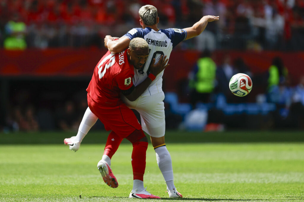 En vivo: Canada y Bosnia se enfrentan en Toronto