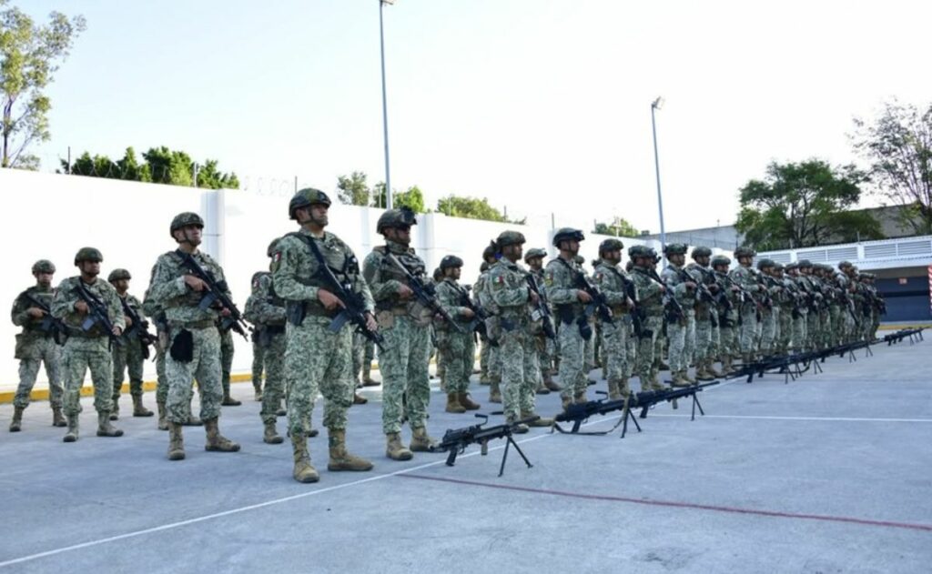Llegan a Sinaloa noventa elementos de Fuerzas Especiales del Ejército