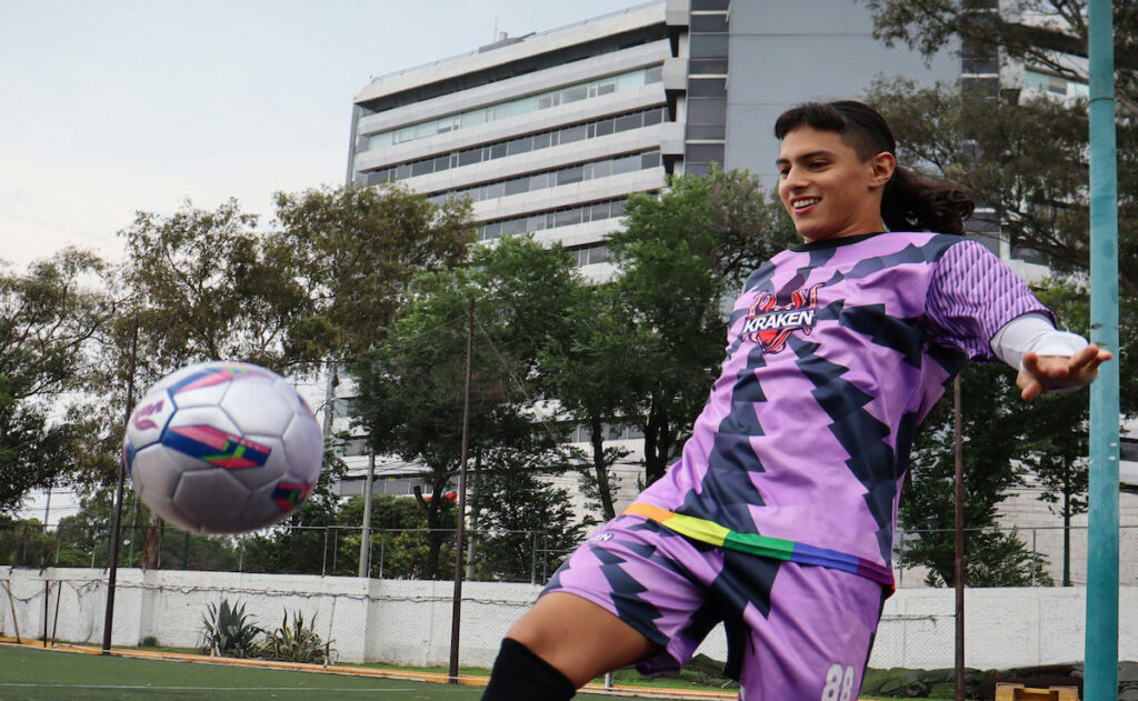 Fútbol sí, Mundial no: jugadores LGBTIQ+ cuestionan la inclusión prometida - futbol-si-mundial-no-jugadores-lgbtiq-cuestionan-la-inclusion-prometidajpg-2-1024x631