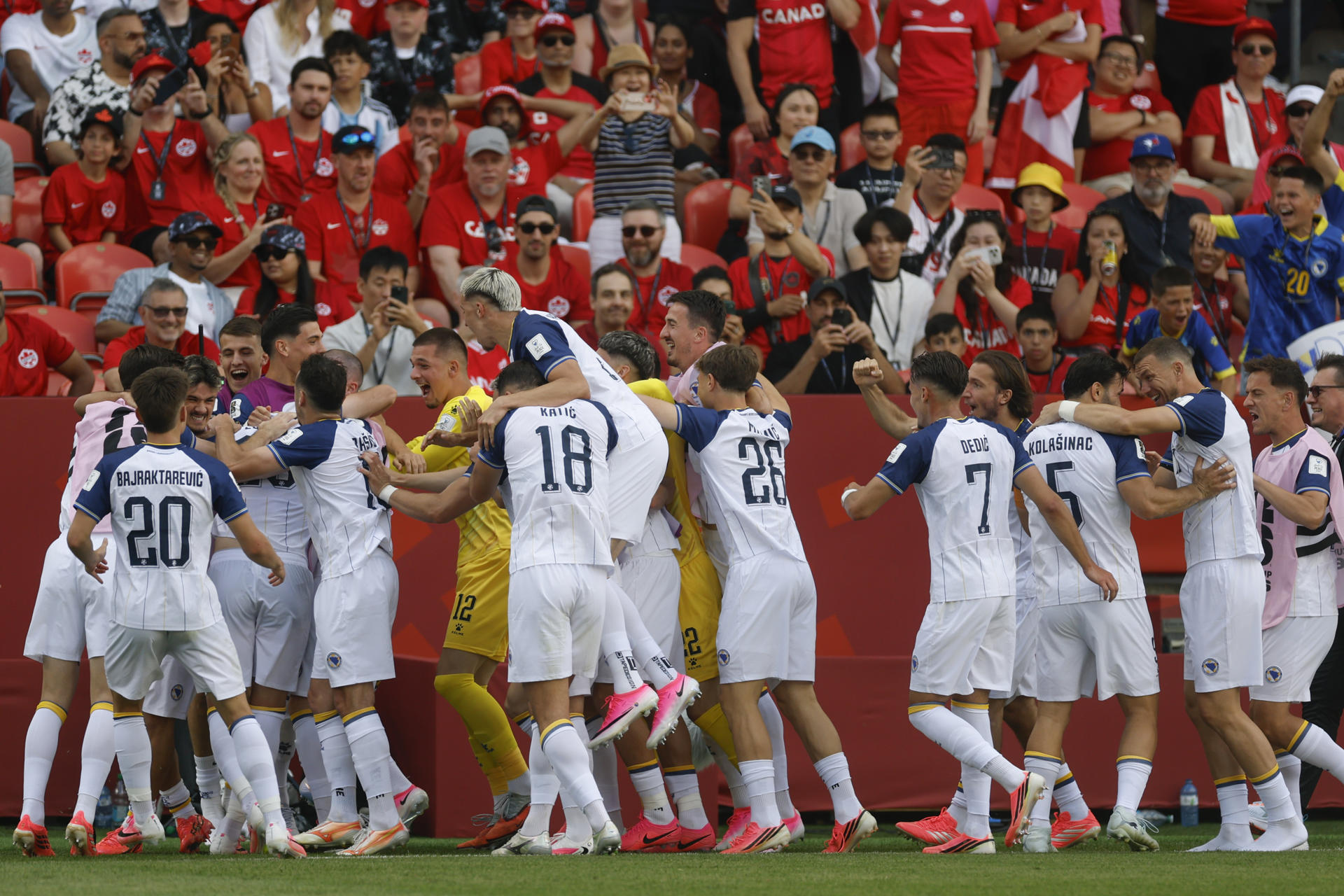 En vivo: Canadá y Bosnia se enfrentan en Toronto En vivo: Canadá y Bosnia se enfrentan en Toronto