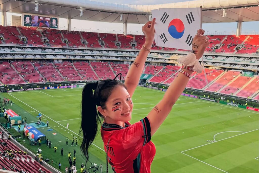 FIFA invita a la influencer Ino Cat al partido México vs Corea del Sur tras denunciar racismo