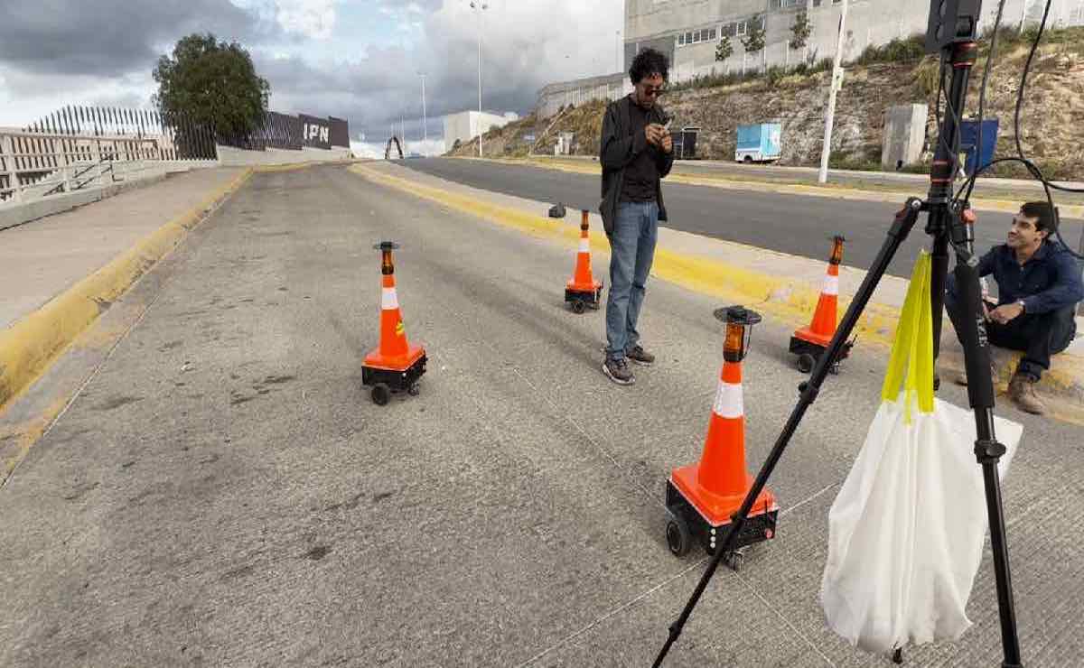IPN desarrolla conos robotizados para reforzar la seguridad vial IPN desarrolla conos robotizados para reforzar la seguridad vial