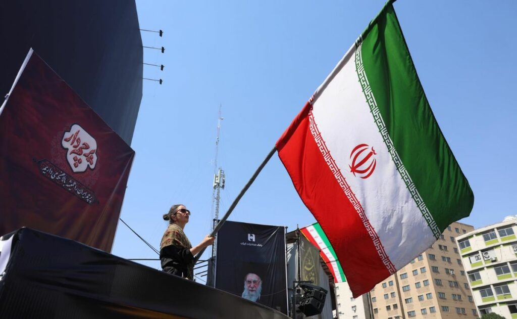 Irán desmiente a Trump; reitera que no se reunirá con EE.UU. en Qatar