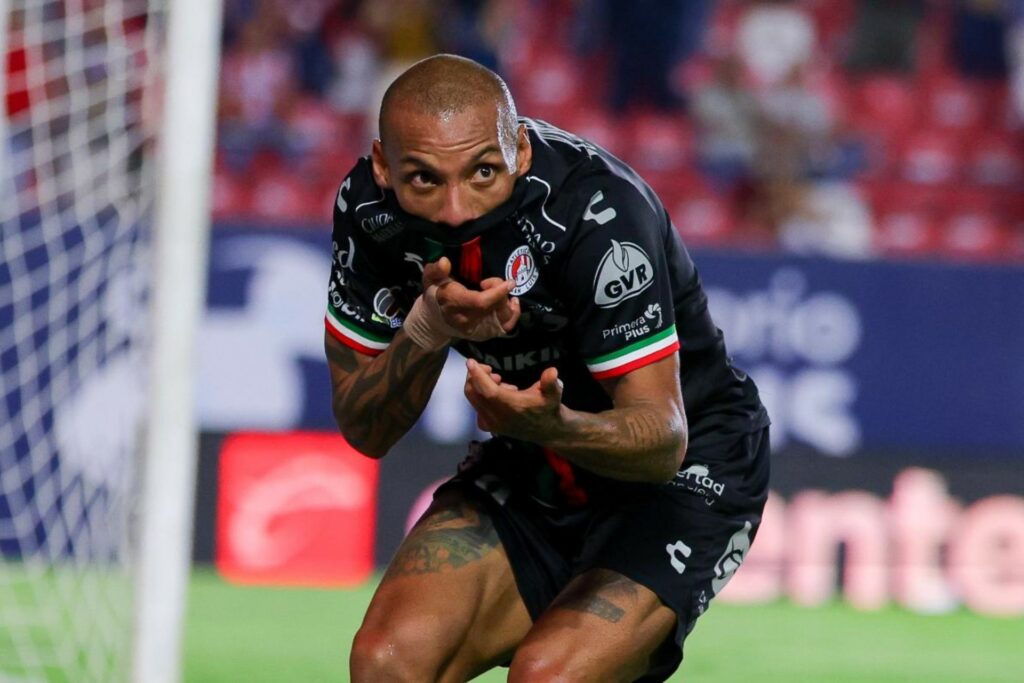 Dura baja en el Atlético de San Luis: Joao Pedro se perderá todo el Apertura 2026 por lesión