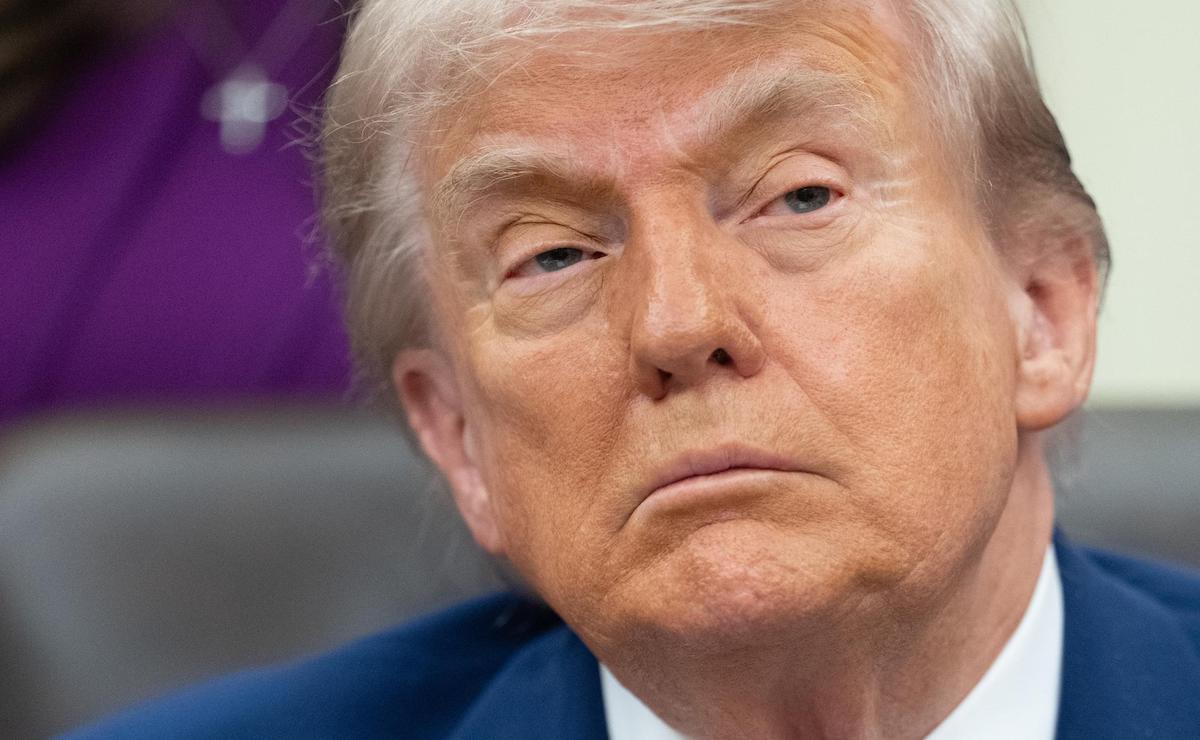Juez frena cobro de 100 mil dólares a visas H-1B impuesto por Trump Juez frena cobro de 100 mil dólares a visas H-1B impuesto por Trump
