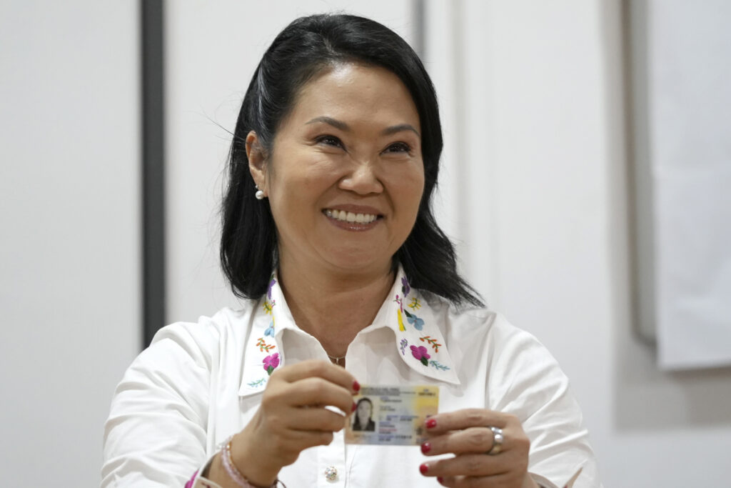 Concluye la votación de la segunda vuelta presidencial en Perú e inicia el escrutinio - keiko-fujimori-1024x683