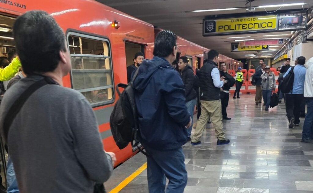 Metro CDMX cierra siete estaciones por manifestaciones