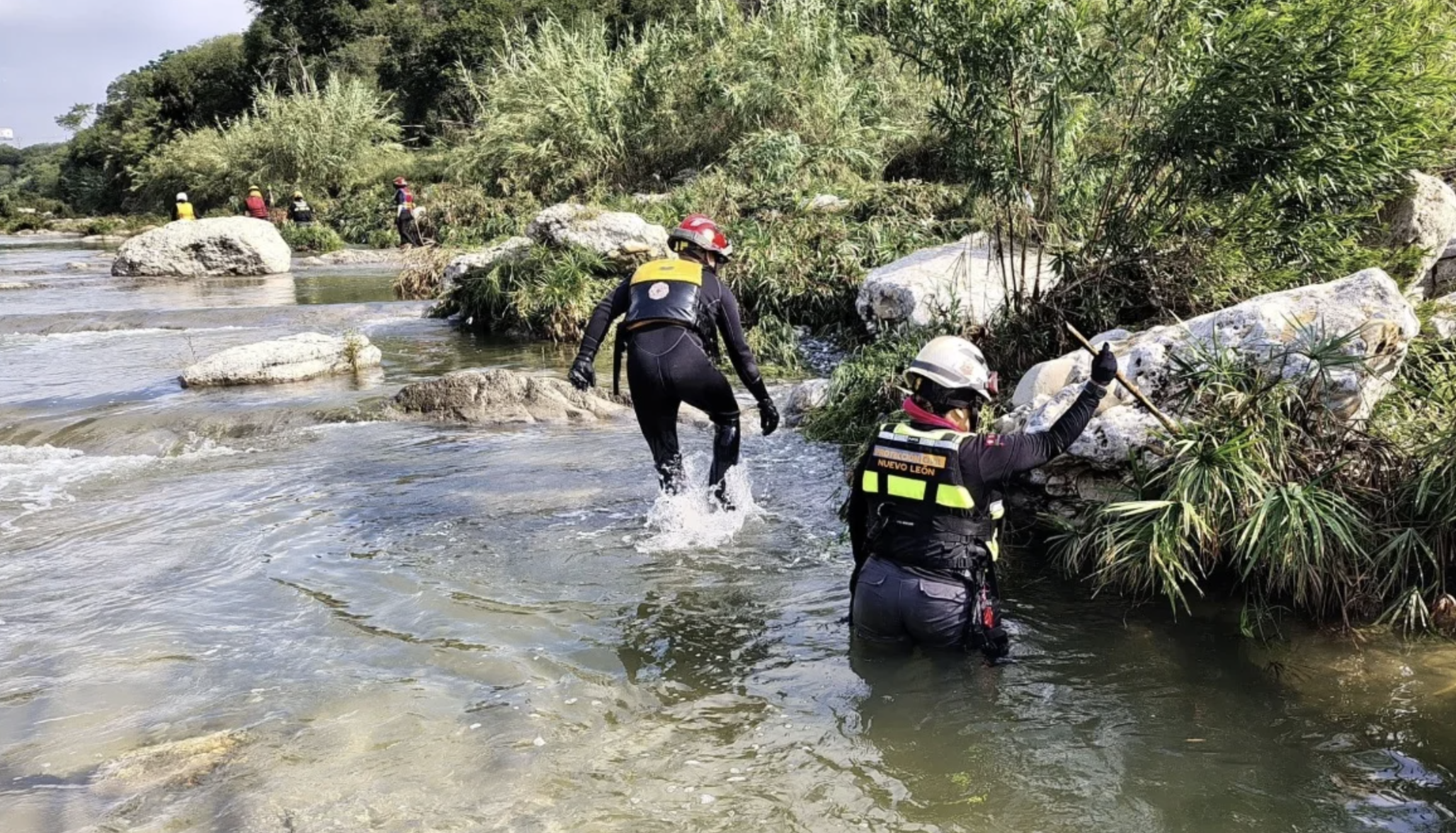 Localizan sin vida a mujer arrastrada por corriente en Guadalupe, Nuevo León Localizan sin vida a mujer arrastrada por corriente en Guadalupe, Nuevo León