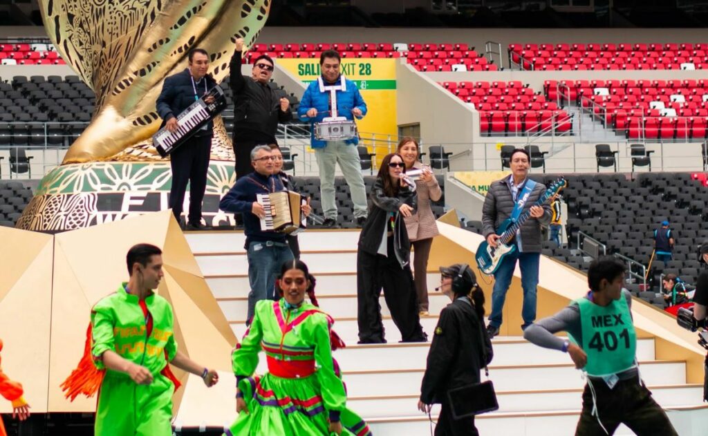 Los Ángeles Azules y Belinda brillan en la inauguración del Mundial 2026