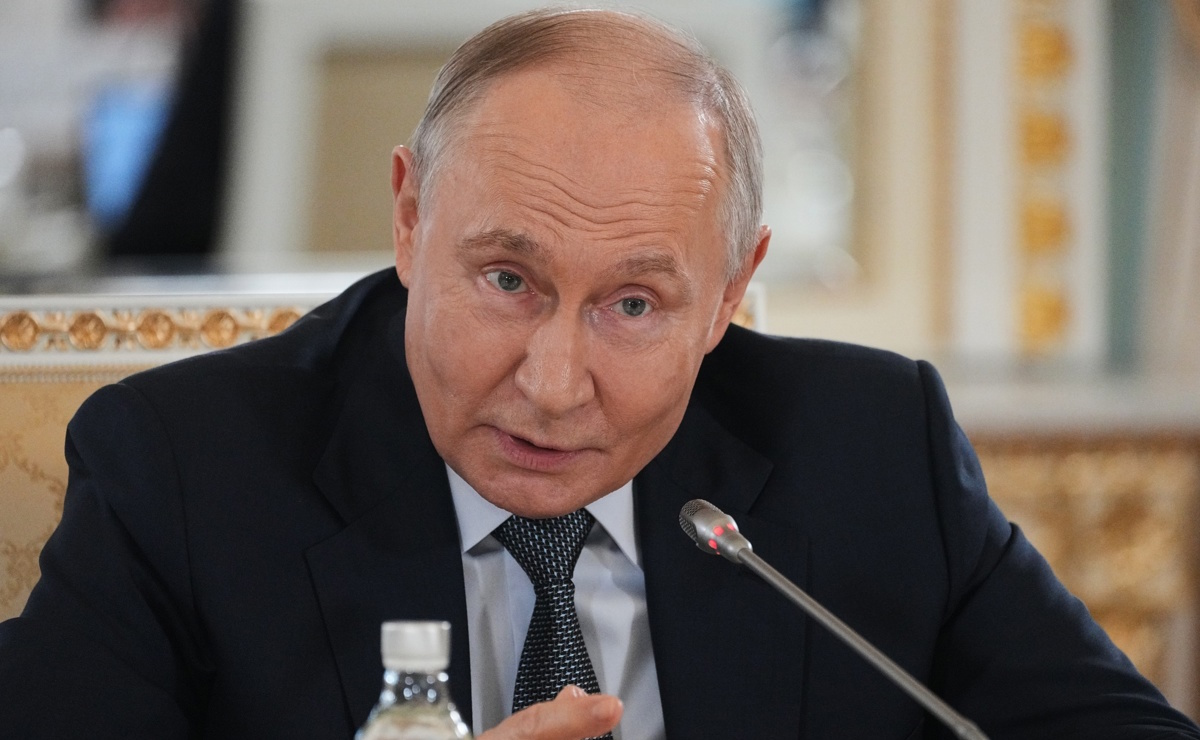 Putin ordena suspender tres días los ataques a Kiev tras llegada de emisarios de EE.UU.