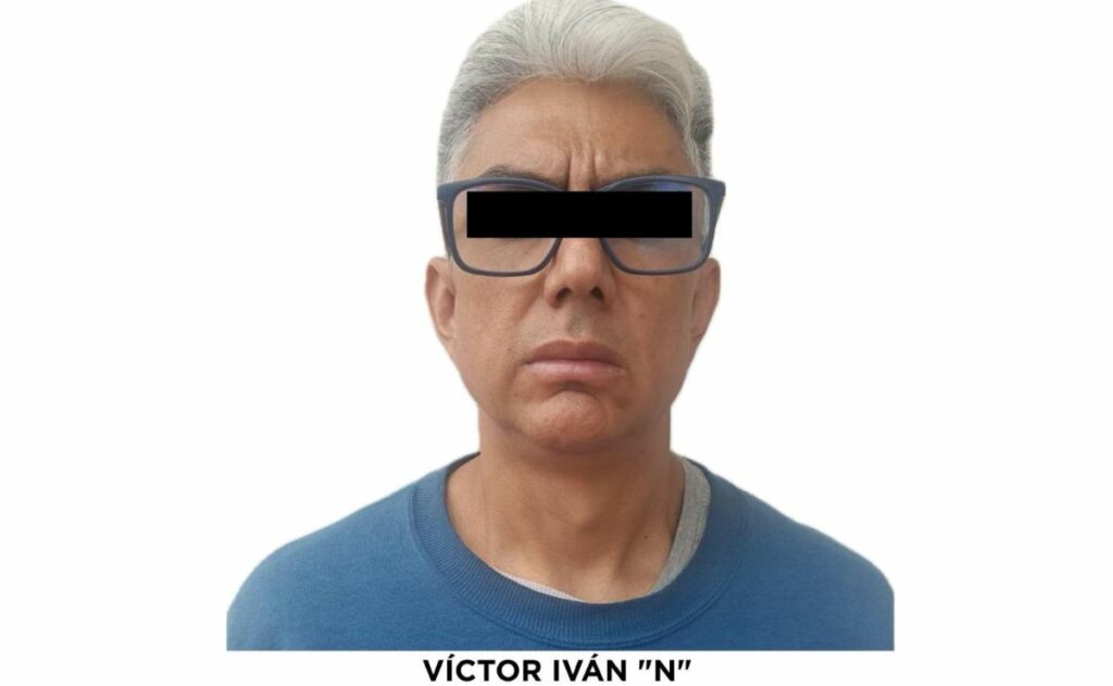 Detienen a maestro de Ecatepec que era “novio” de una alumna de 14 años