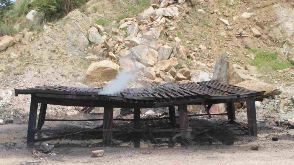 Marina destruye tonelada y media de cocaína asegurada en Guerrero - marina-destruye-tonelada-y-media-de-cocaina-asegurada-en-guerrero-1-1024x576