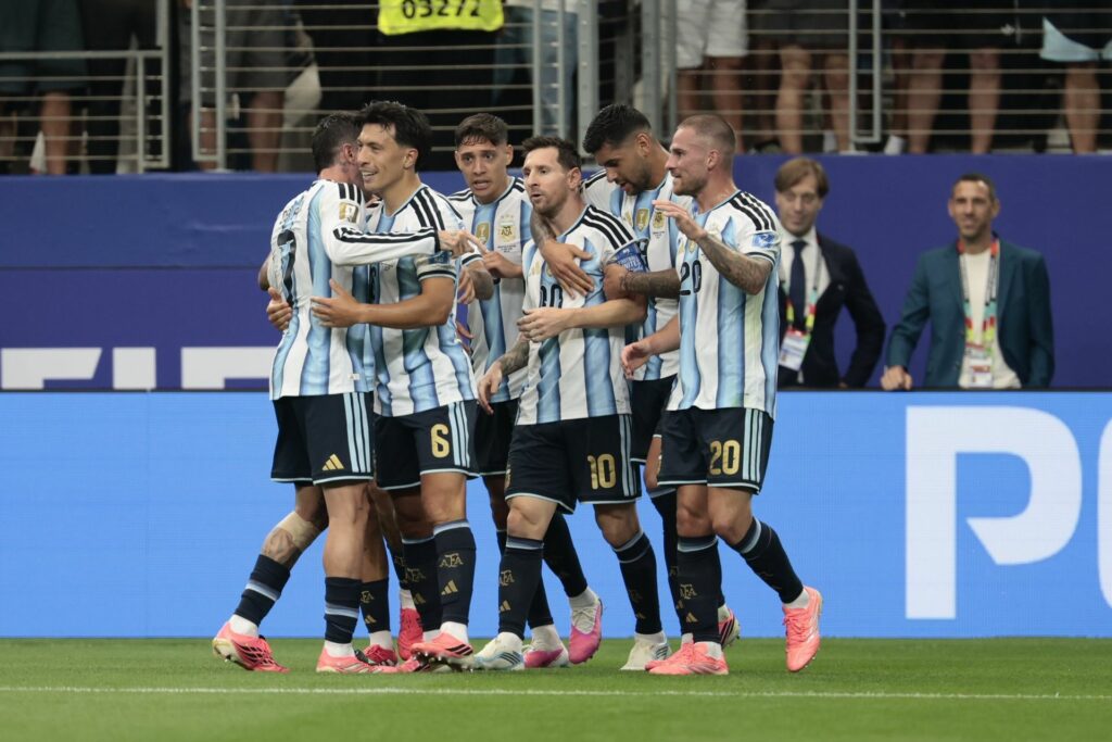 Grupo J Mundial 2026: De la mano de un histórico Messi, Argentina consigue un nuevo triunfo Grupo J Mundial 2026: De la mano de un histórico Messi, Argentina consigue un nuevo triunfo