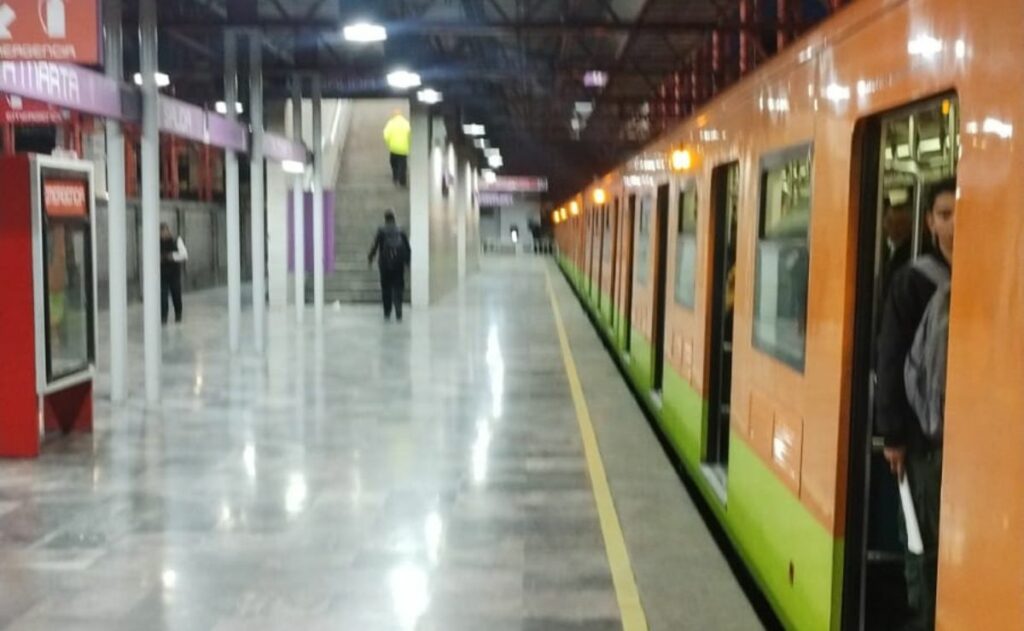 Metro CDMX registra afluencia alta en seis líneas
