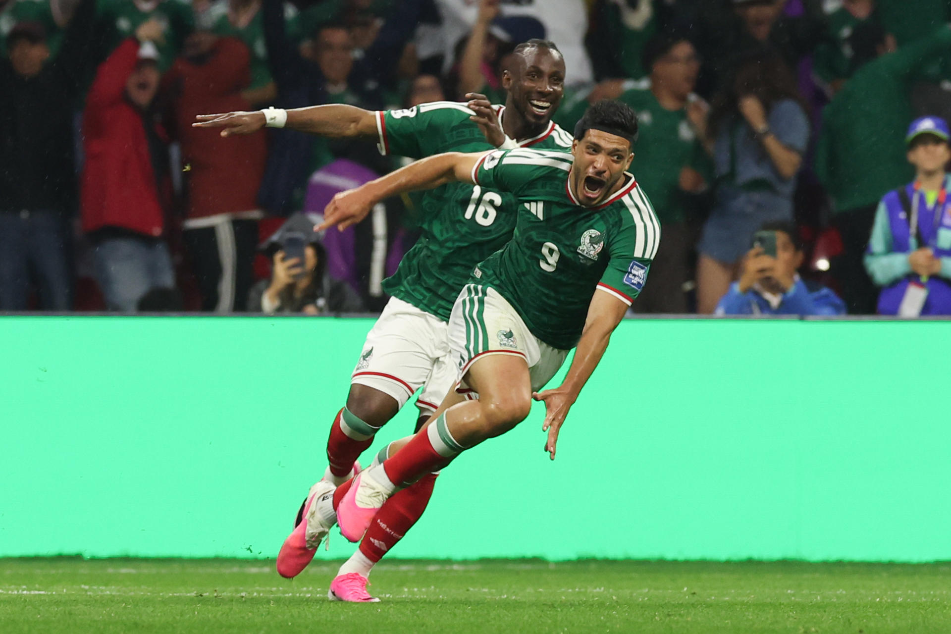 México y el Azteca tienen su jornada más mundialista de todas y pasa con autoridad a octavos