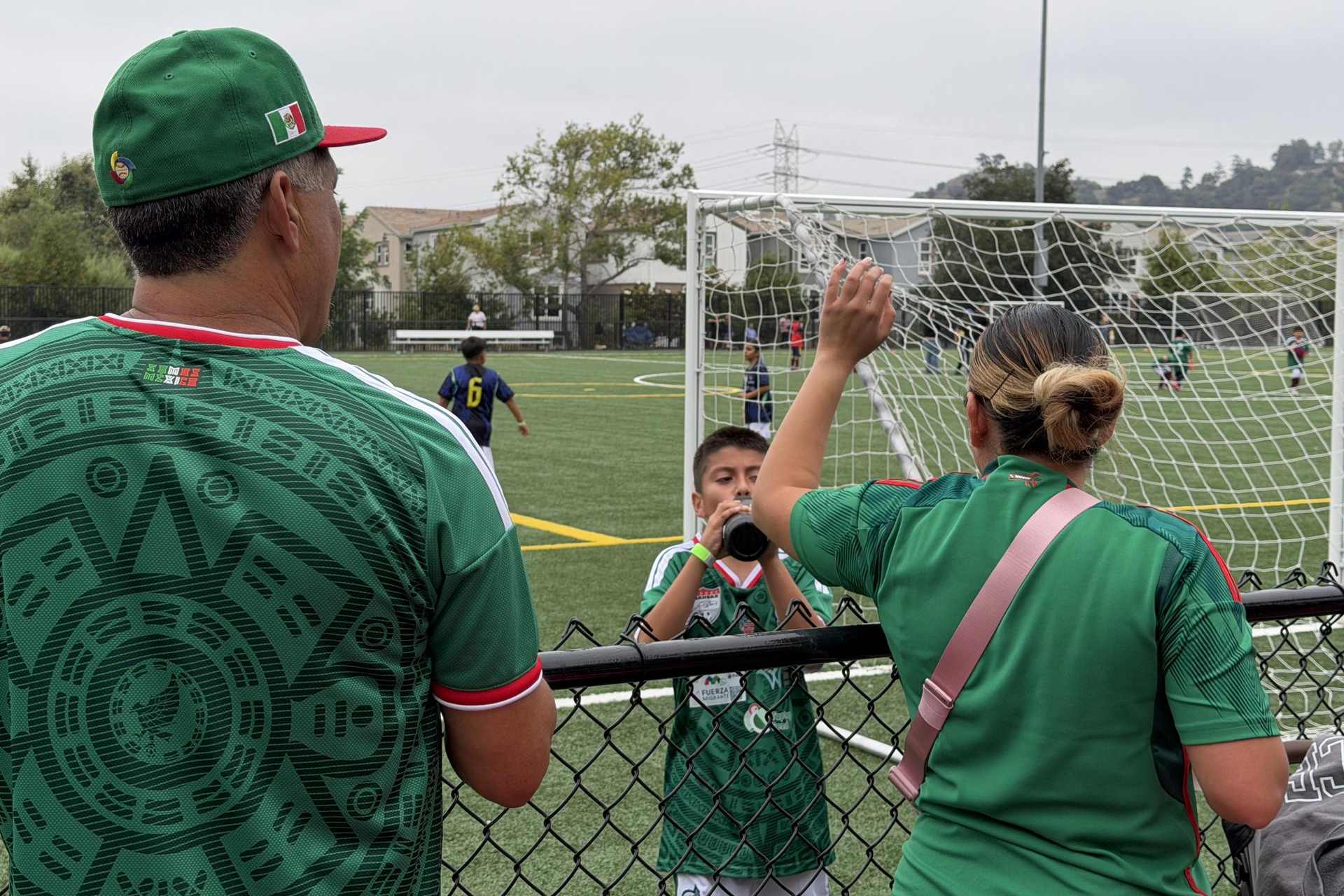 Migrantes indocumentados en EE.UU., obligados a ver el Mundial desde sus casas Migrantes indocumentados en EE.UU., obligados a ver el Mundial desde sus casas