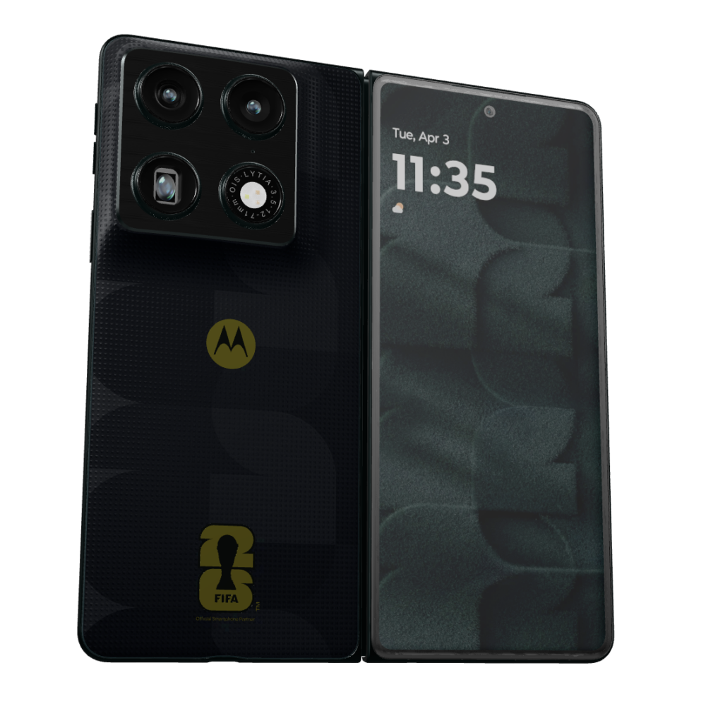 Diez gadgets esenciales para vivir el Mundial 2026 como nunca antes - motorola-fold-edition-1017x1024
