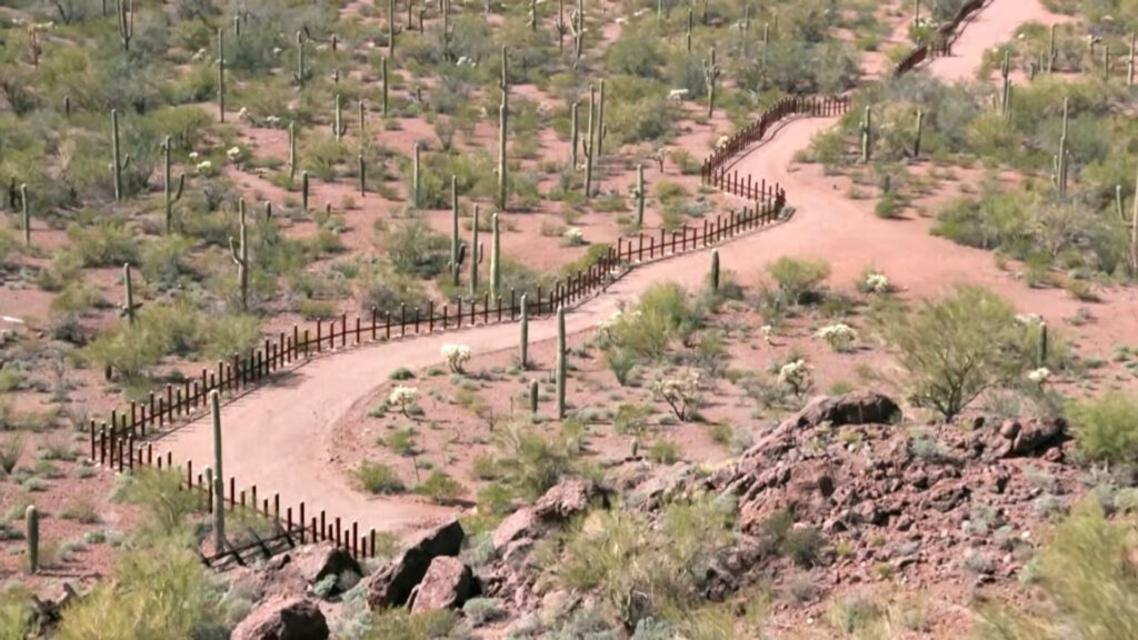 Nación indígena denuncia que muro de Trump amenaza sitios sagrados en Arizona