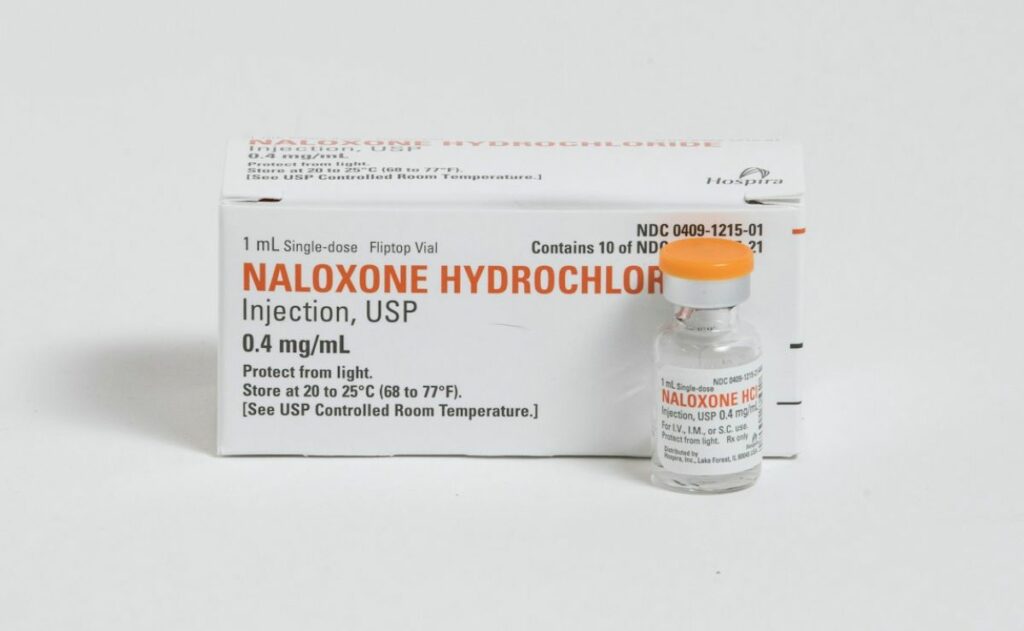 Nueva York instala máquinas expendedoras de naloxona ante crisis de opioides