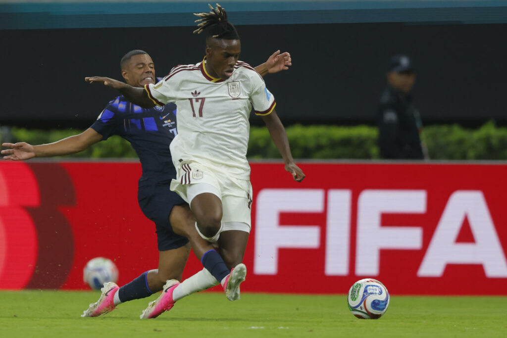 España: Confirman que Nico Williams sufre lesión muscular, ¿se perderá lo que resta del Mundial?