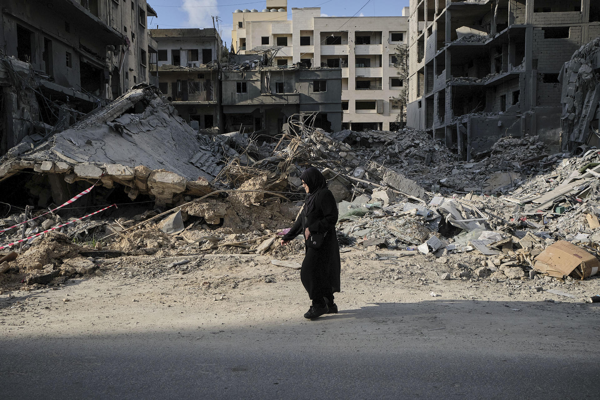 ONU celebra el primer día sin proyectiles en Líbano, pero ofensiva de Israel suma 4 mil 175 muertos