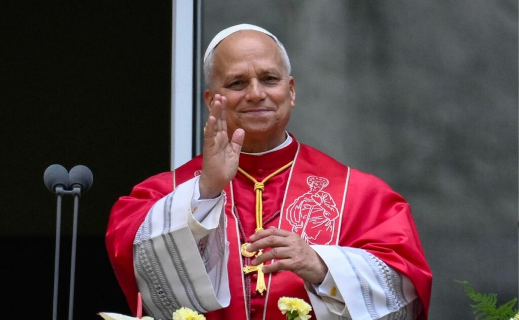 “La vida no es una carrera para lucirse en solitario”, dice el papa León XIV a propósito del Mundial