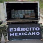 Decomisan en Sinaloa la segunda mayor cantidad histórica de metanfetamina líquida