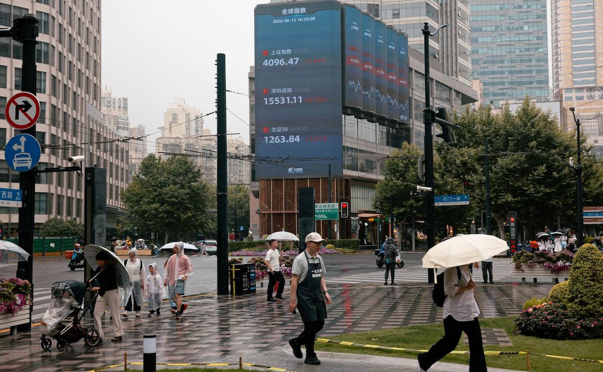 Señal de alerta en China: su industria avanza, pero el consumo tropieza Señal de alerta en China: su industria avanza, pero el consumo tropieza